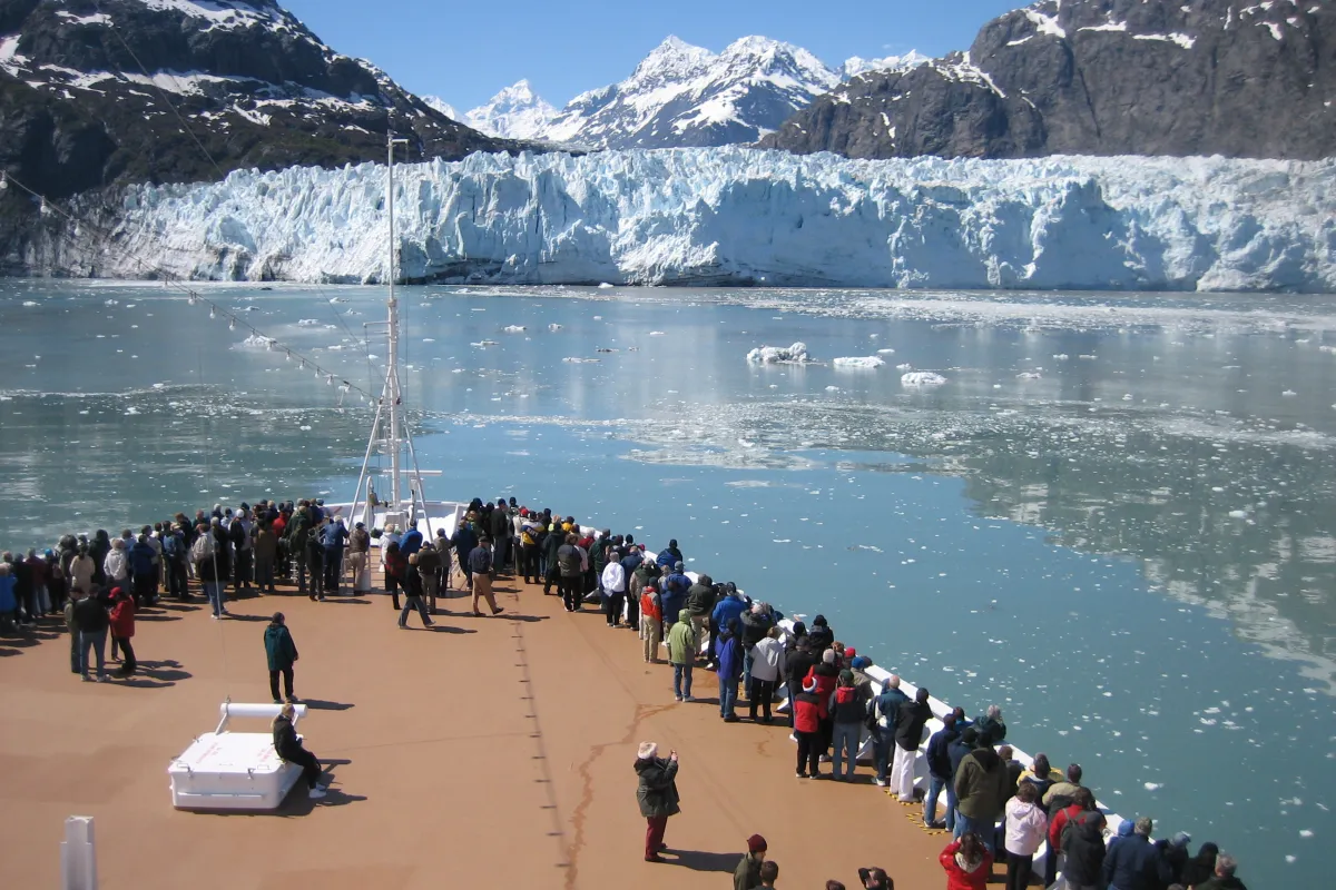Cruising Glacier Bay